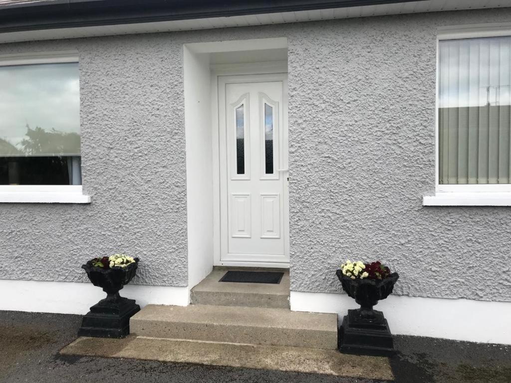 Kilkeel Bungalow - The Perfect Place To Stay Exterior foto